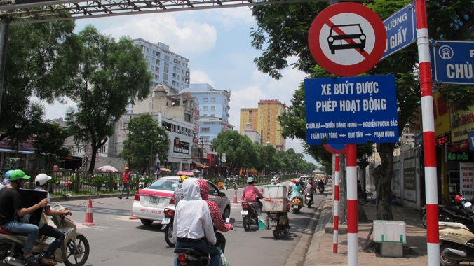 Lái ô tô vào đường cấm bị phạt bao nhiêu tiền?
